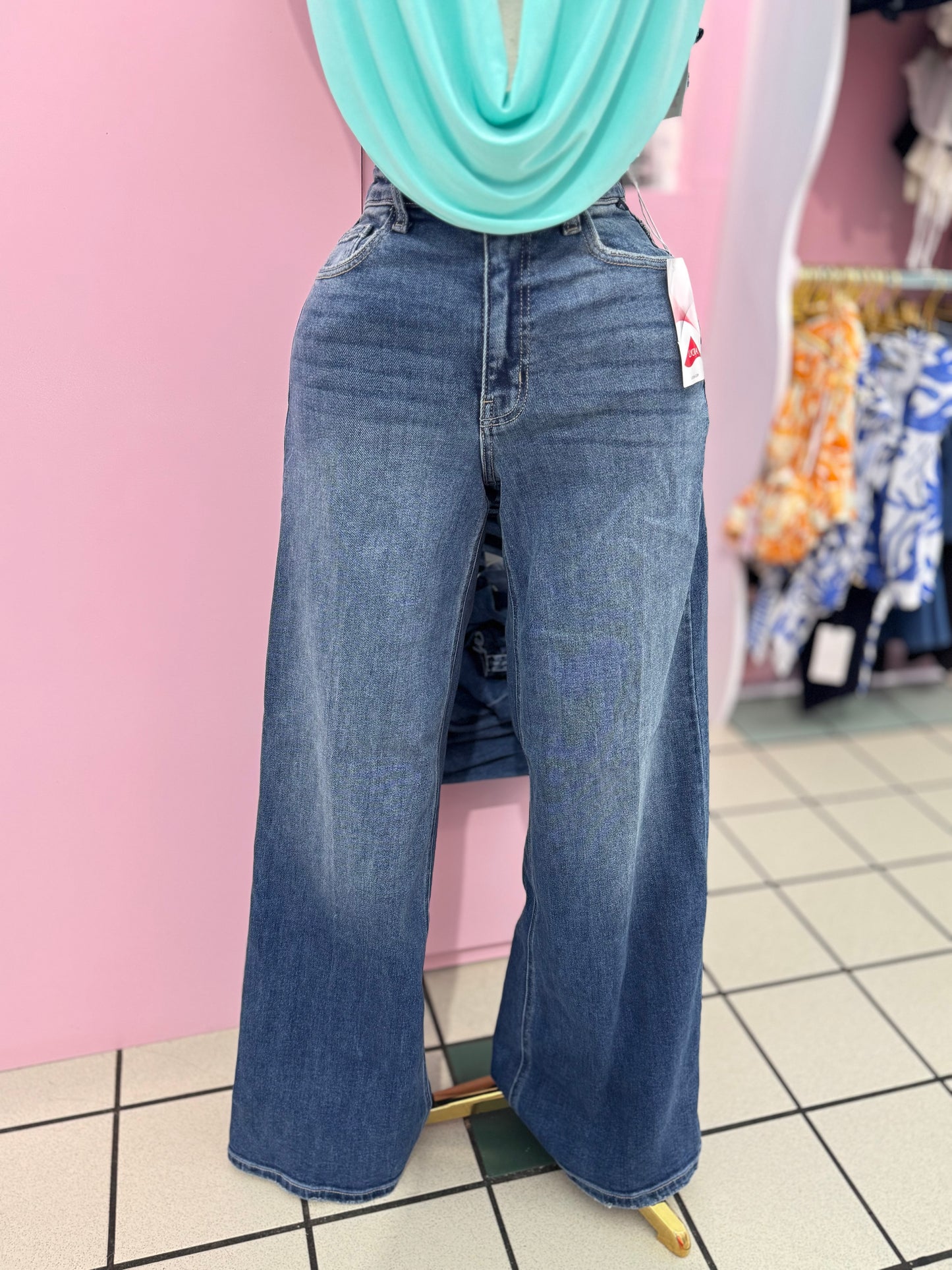 Wide Leg Stretch Jeans