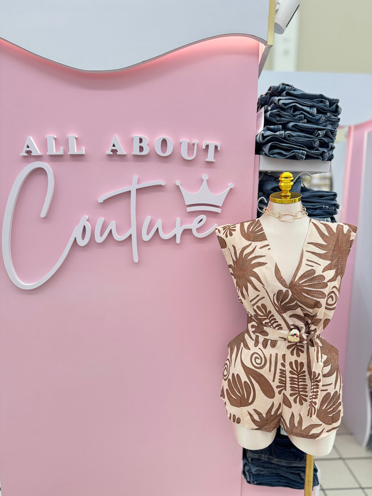 Cocoa Coast Belted Short Set