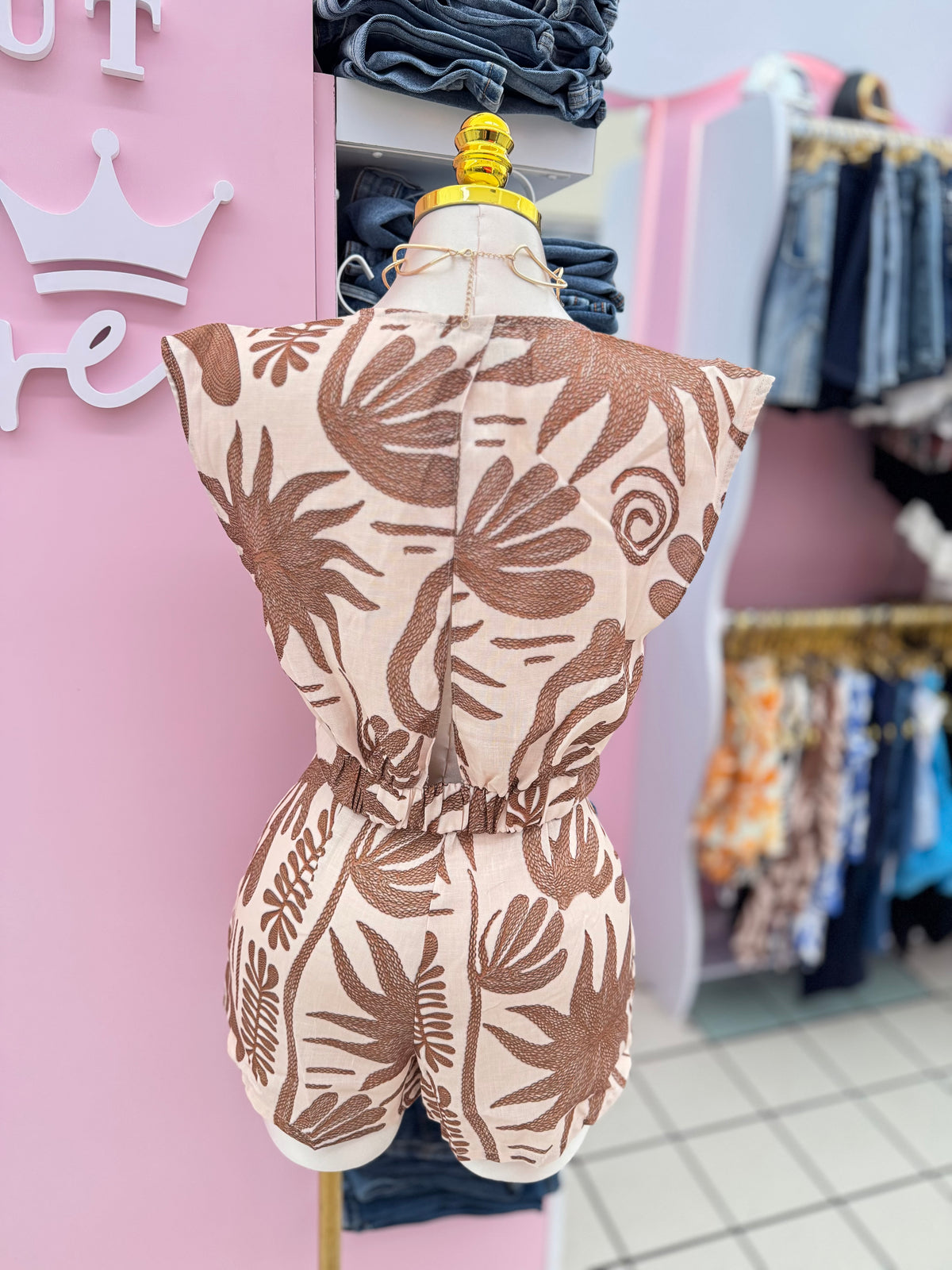 Cocoa Coast Belted Short Set