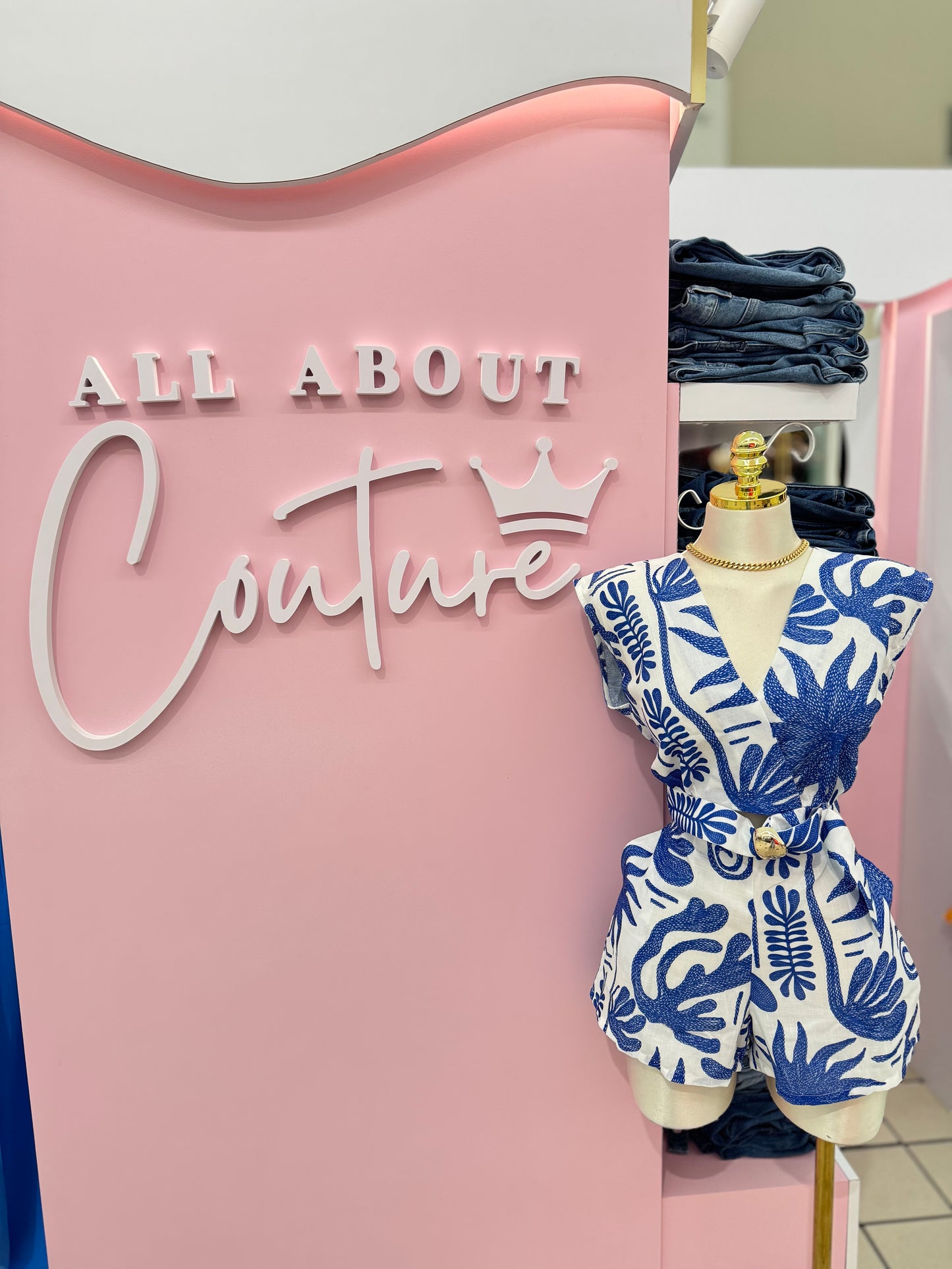 Blue Escape Belted Short Set